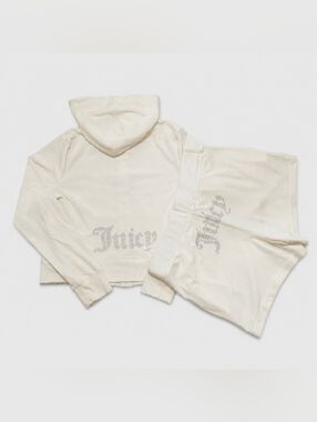 Juicy Couture Oyster Velour Hoodie & Shorts Set - L